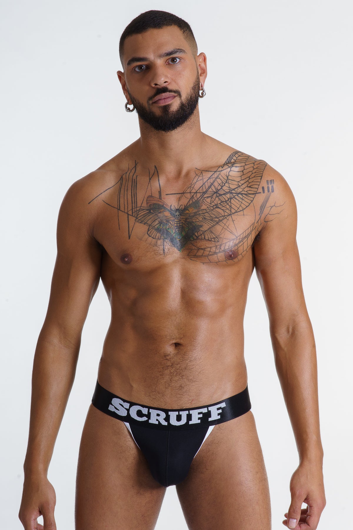 SCRUFF x Bomba! deportista negro
